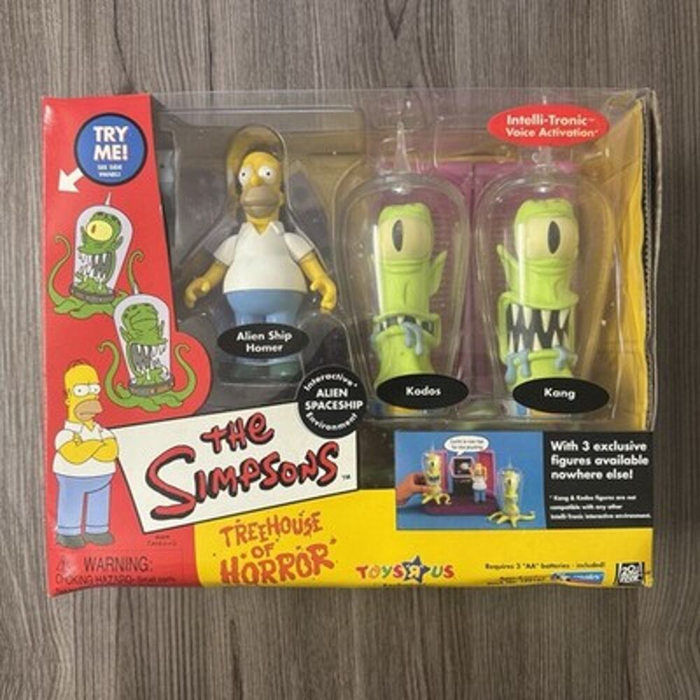 The Simpsons Treehouse of Horror Alien Spaceship Homer Kodos Kang Toys R Us